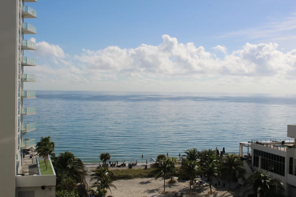Unit 8J - Photo 1