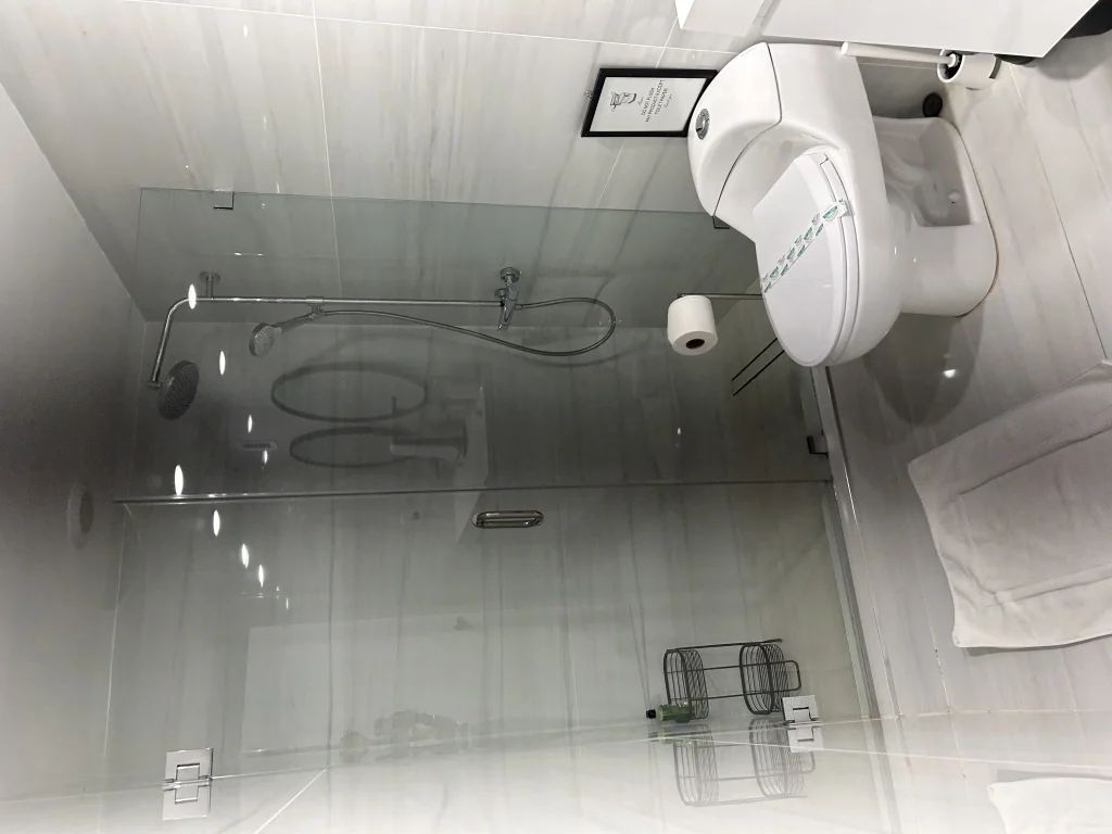 Unit 12M - Photo 3